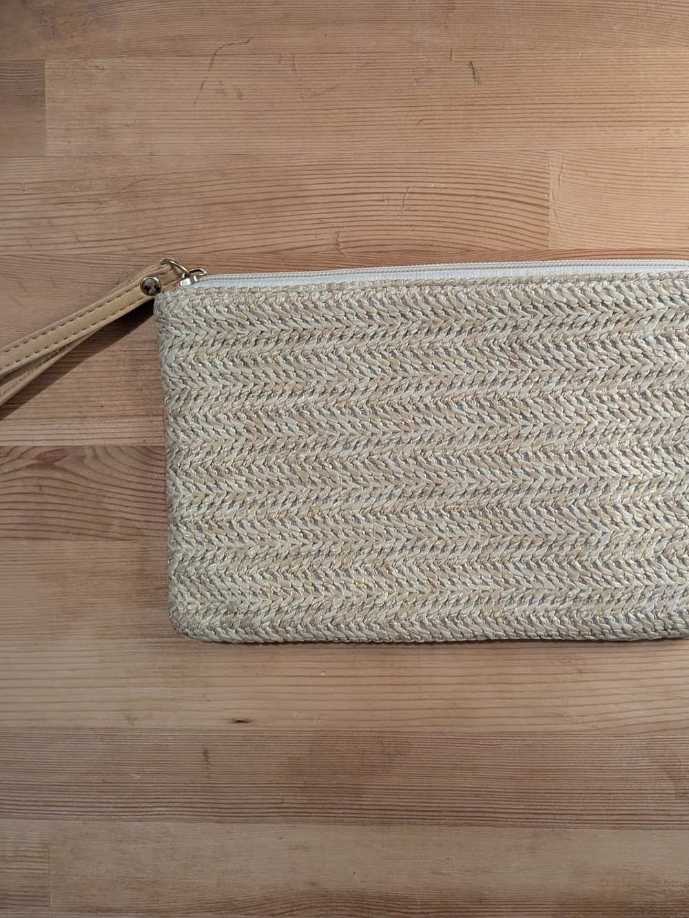 Woven Straw Wristlet Clutch - Natural